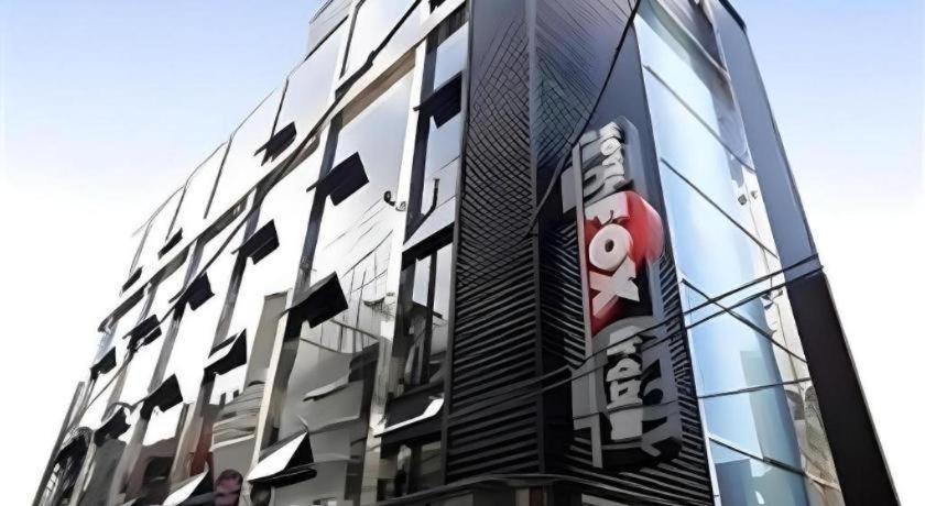 Fox Hotel Séoul Extérieur photo